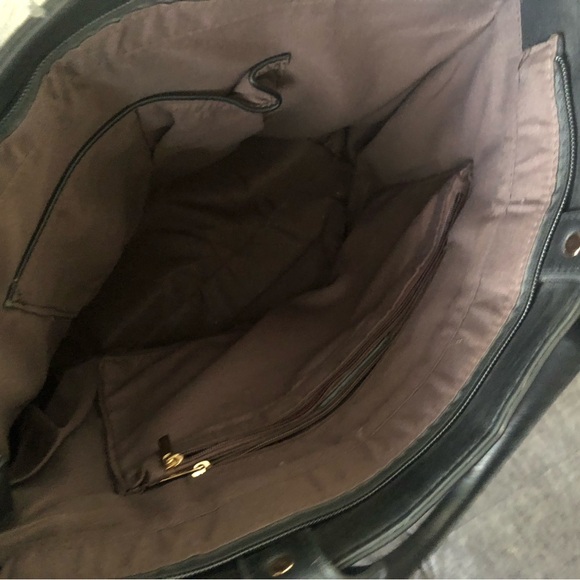 Purse slightly used - Picture 3 of 7